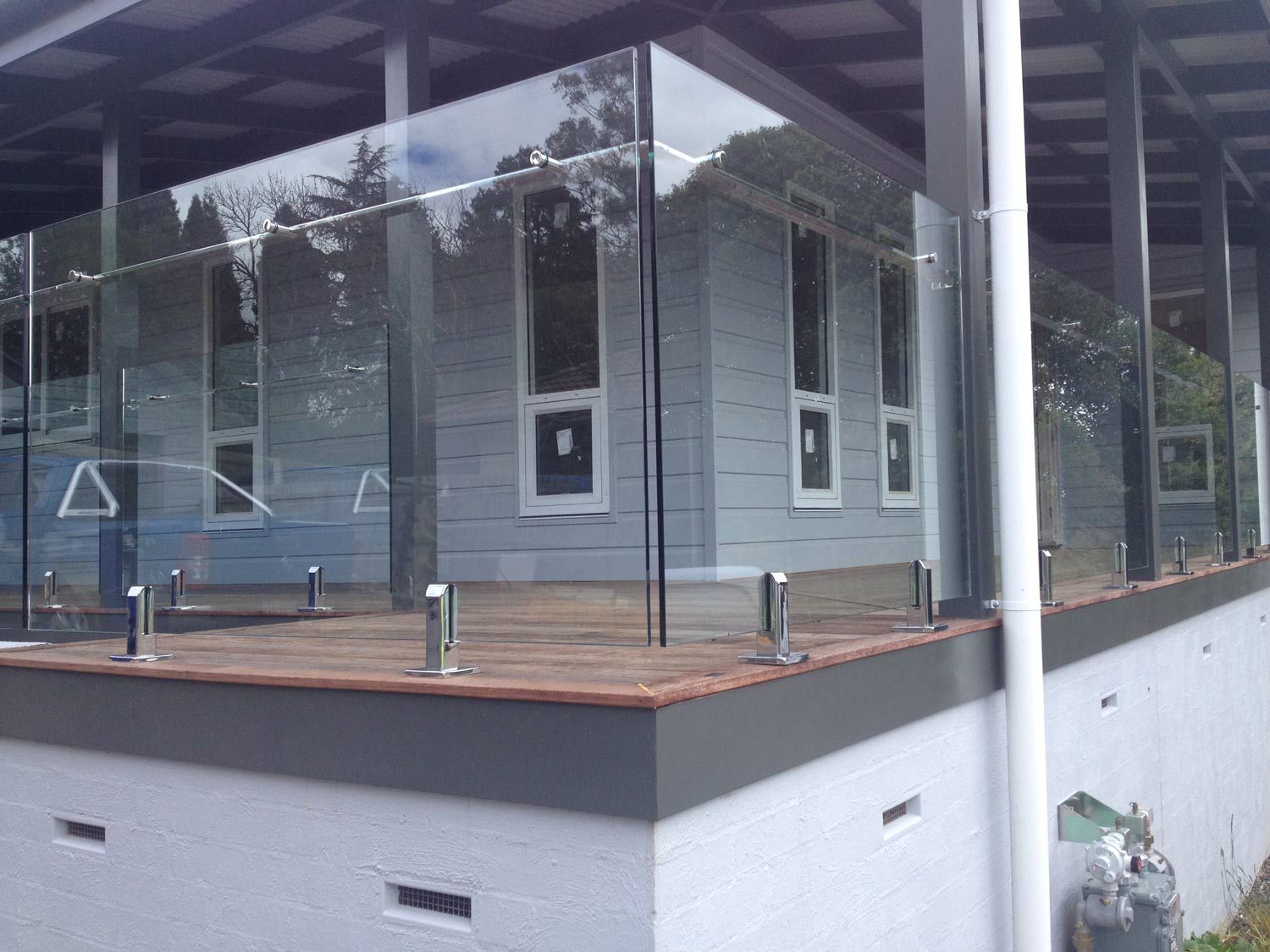 Balustrades Corner of a Patio — South Coast Glass In South Nowra, NSW