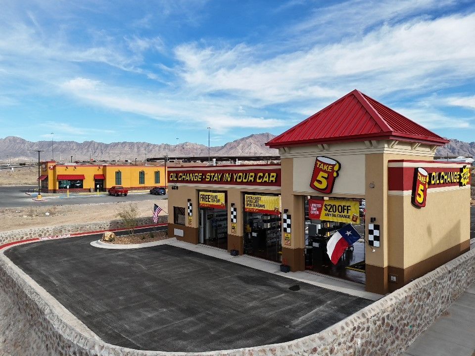 Take 5 Lube Express Transmountain location in El Paso, Texas, offering quick and convenient oil change services. 