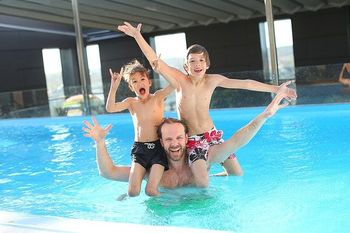 RESIDENTIAL POOL SERVICES