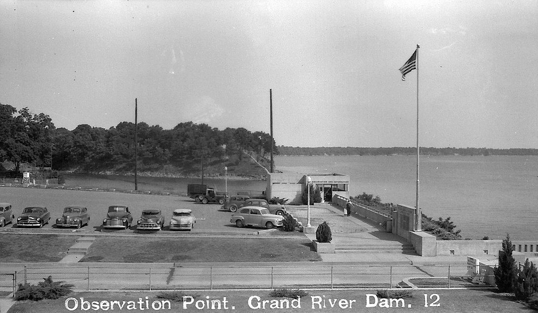 A black and white photo of the grand river dam