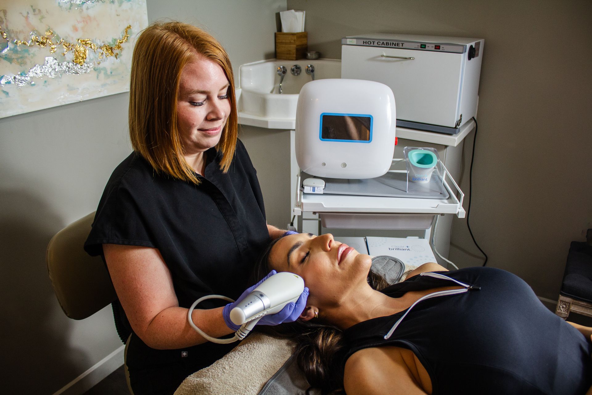 esthetician performing microneedling at Chronos BHW in Metairie, lA