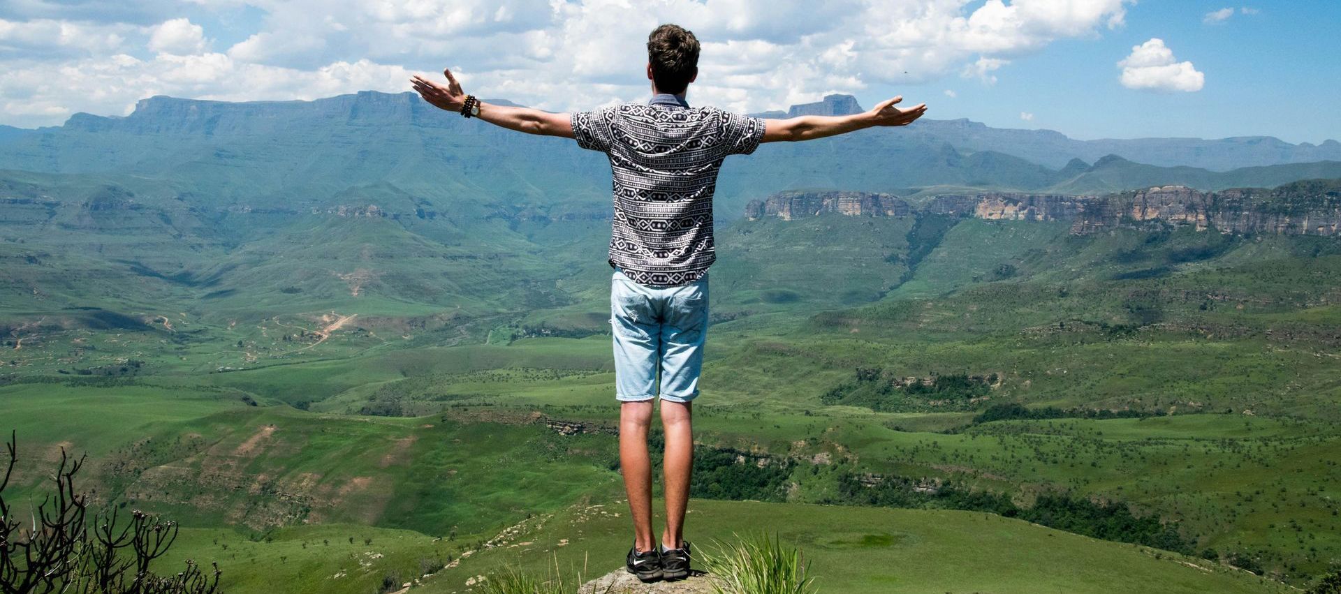 Effects of Testosterone Replacement Therapy (TRT) and Hormone Replacement Therapy (HRT) on your brain functions | CHRONOS
