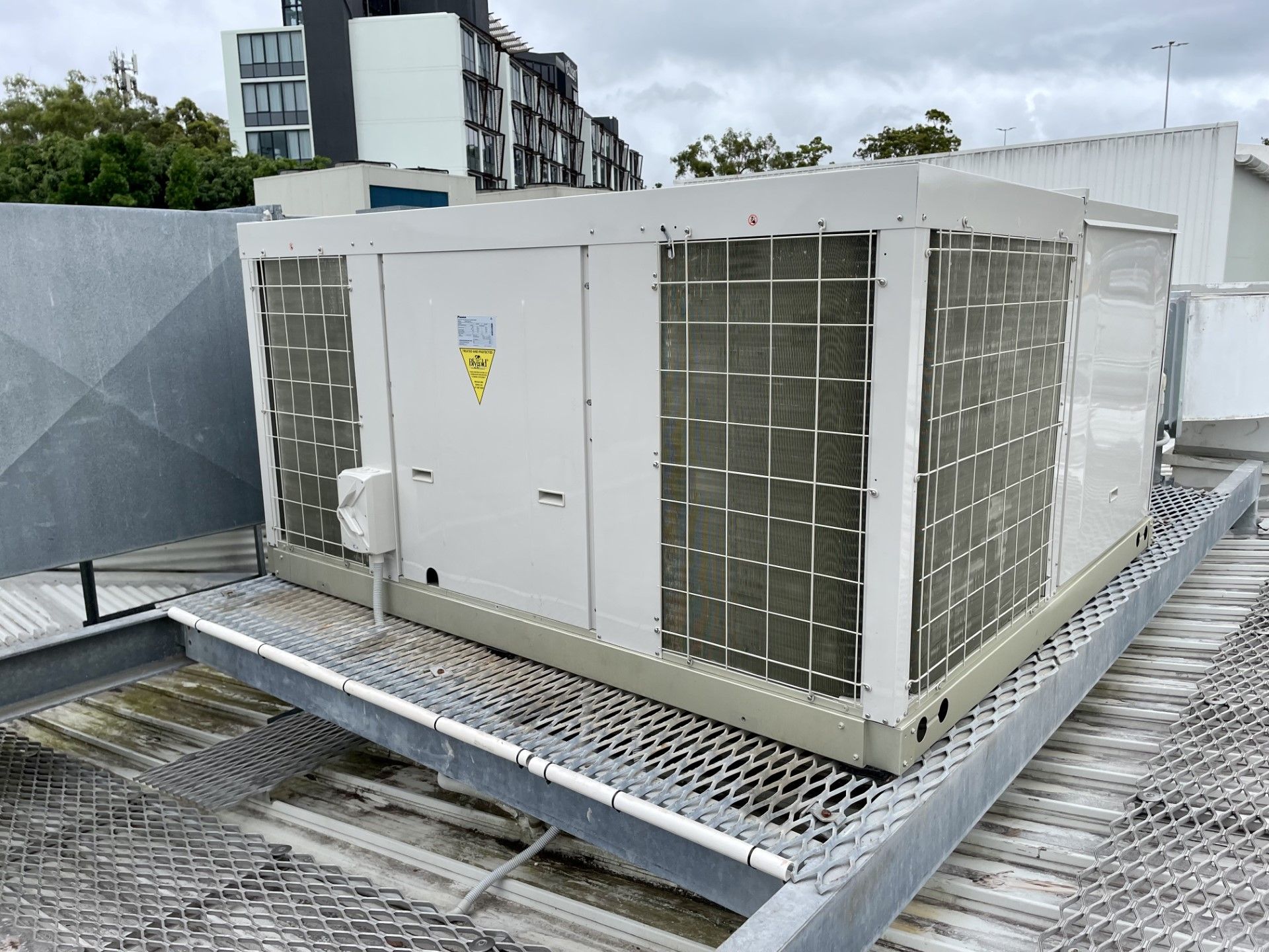 ducted air conditioning Upper Coomera