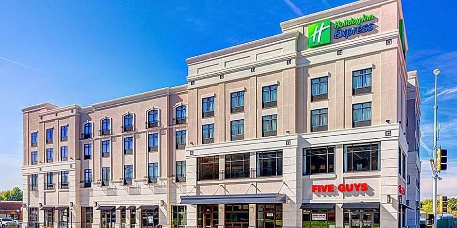 Holiday Inn Express – Orange County, CA – Designing Women of OC