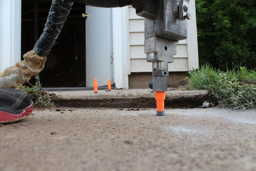 A tool insert on the flooring its use for foam injecting