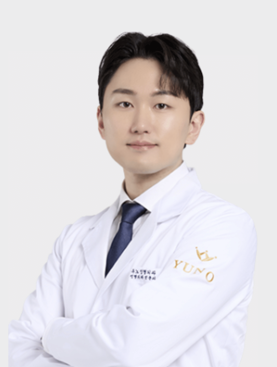 Dr. Kim Dong Kyu, plastic surgeon at YUNO