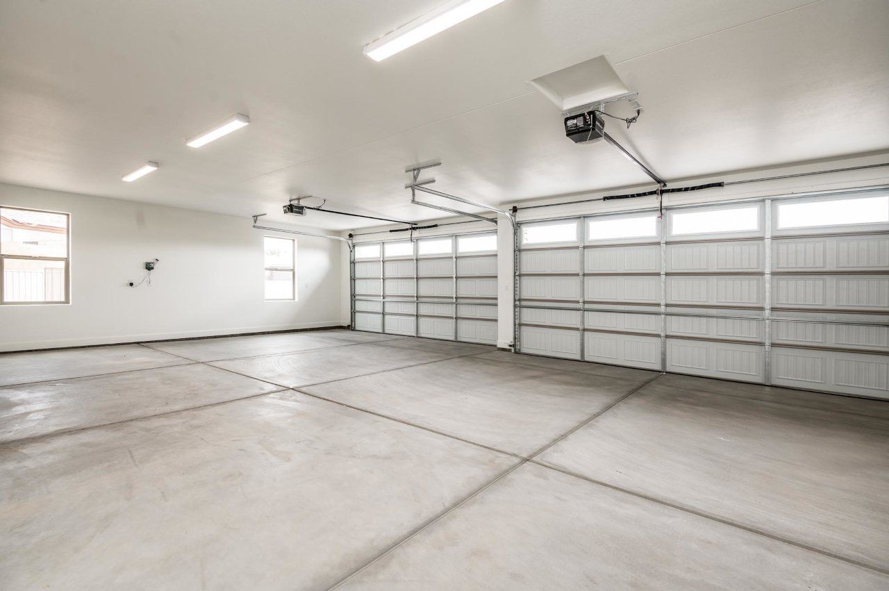 Garage Angle Homes