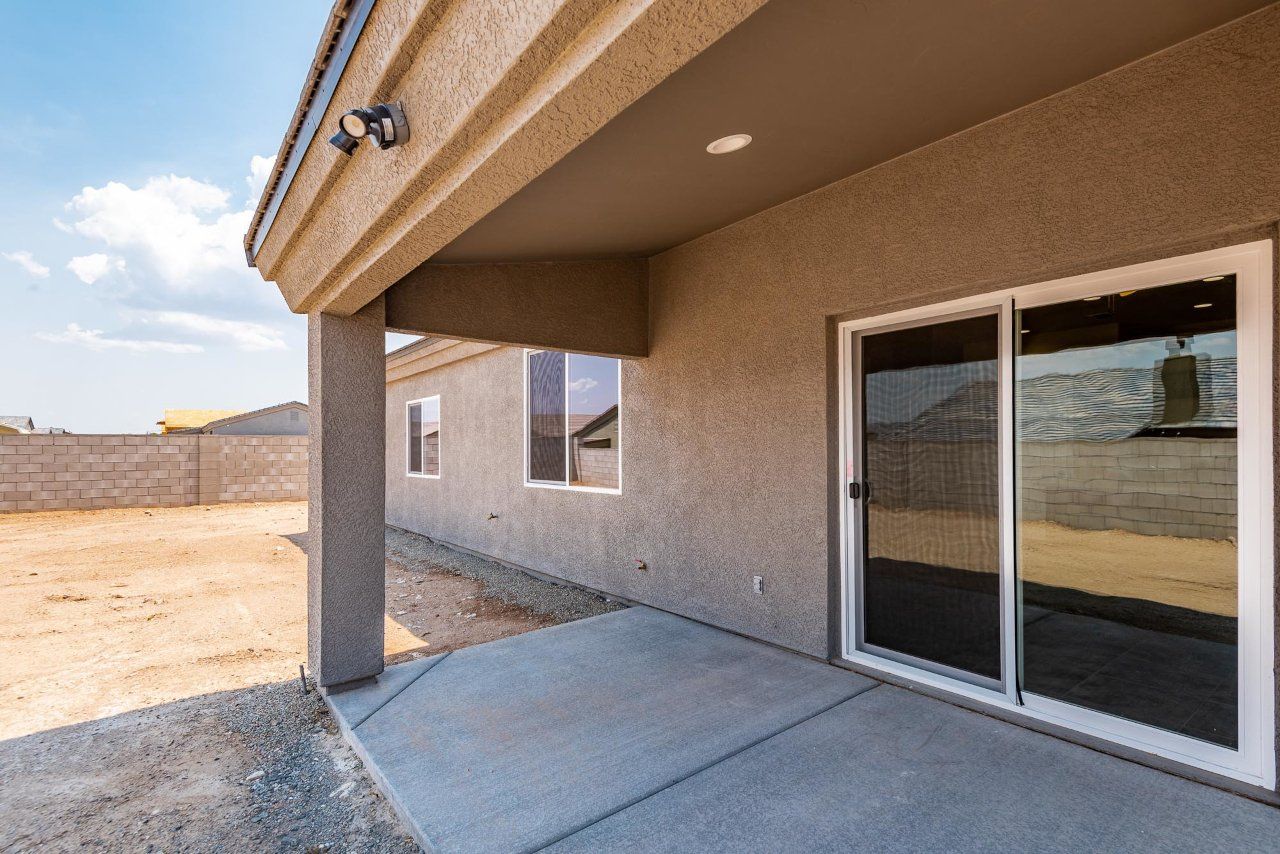 New Home Construction in Kingman AZ, Custom Home Builder Services, Modern Home Design Trends, Arizona Real Estate, Home Buyer