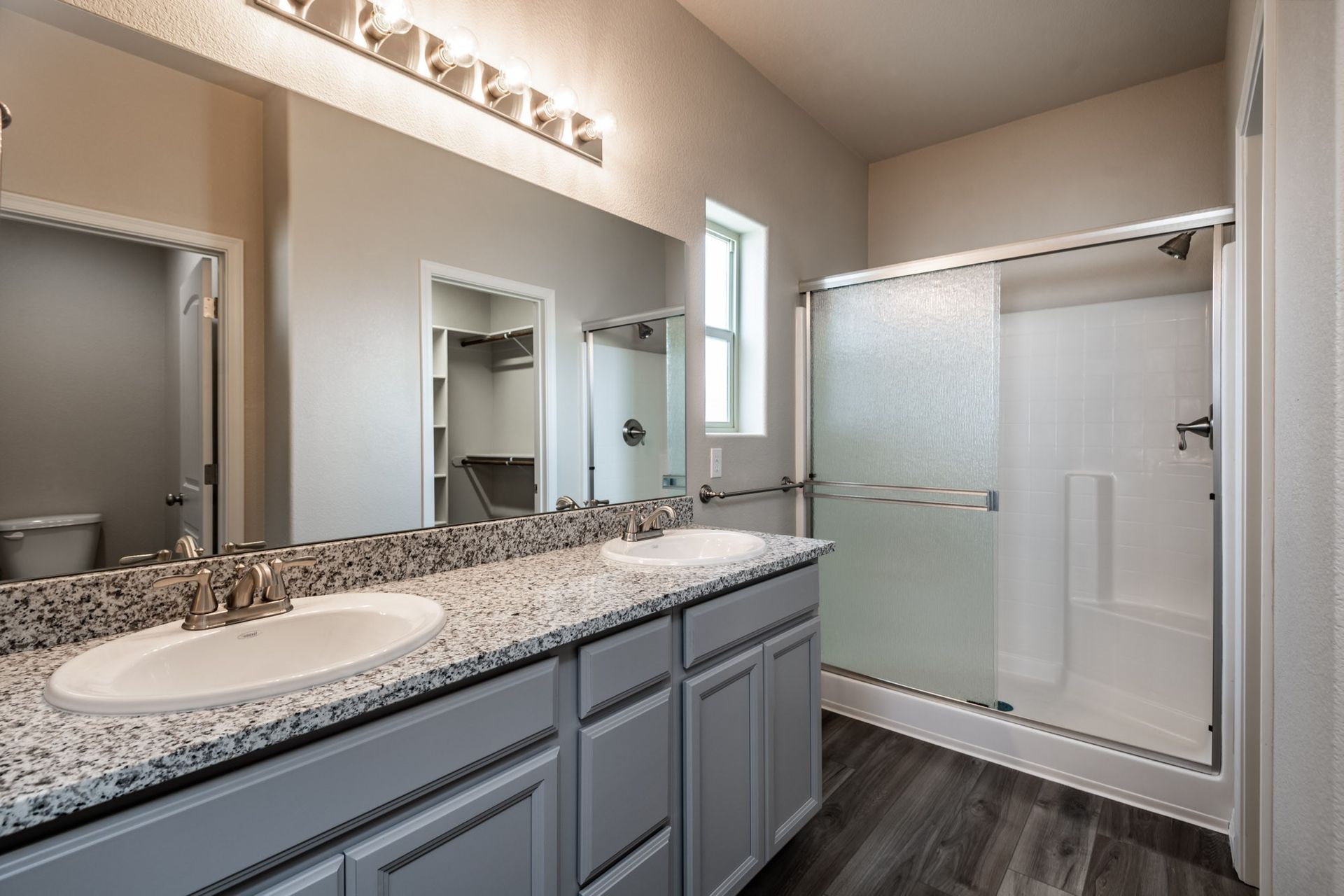 New Home Construction in Kingman AZ, Custom Home Builder Services, Modern Home Design Trends, Arizona Real Estate, Home Buyer