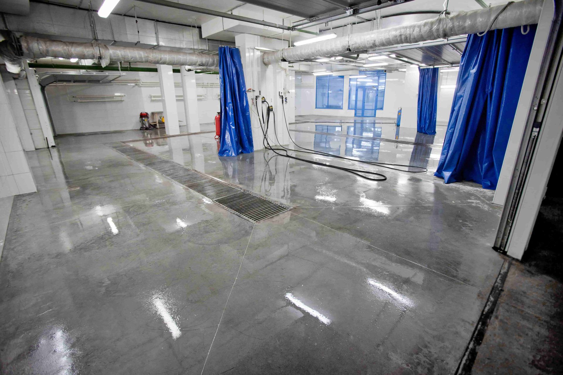 VCT Strip and Wax