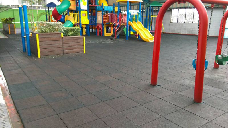 橡膠墊（RUBBER TILE）