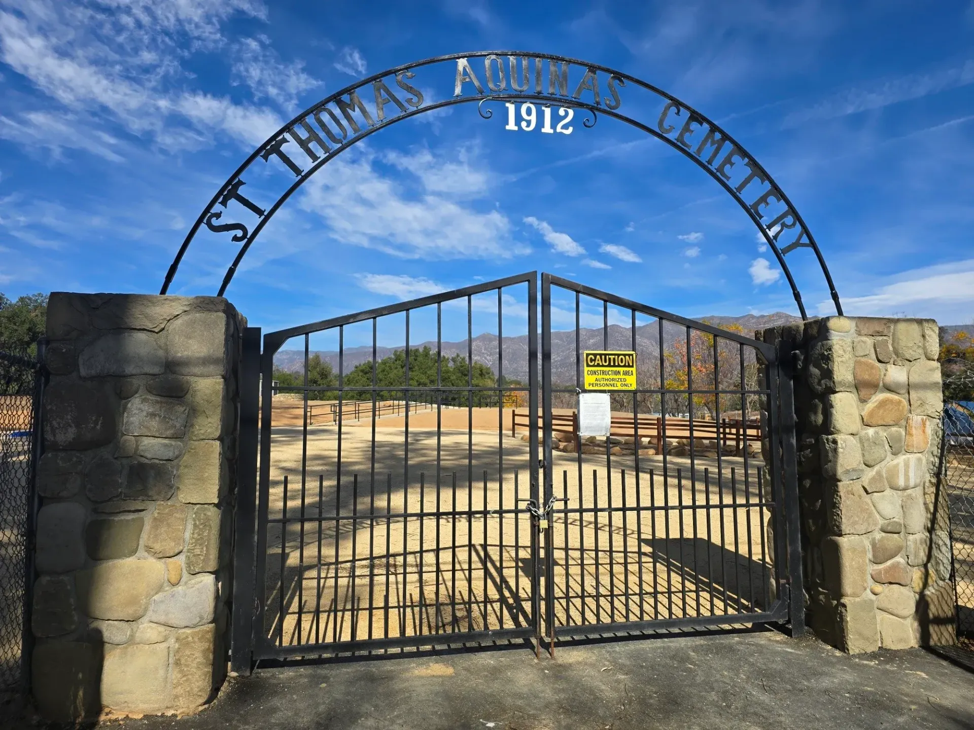 Saint Thomas Aquinas Cemetery