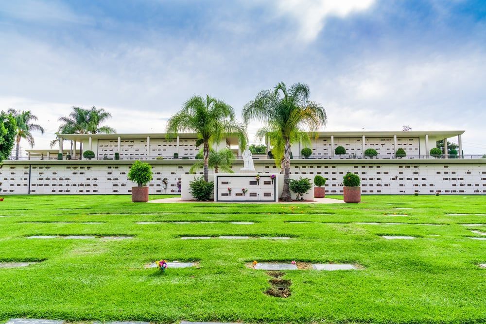 Resurrection Cemetery