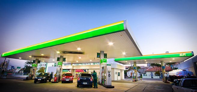Posto bandeira BR à venda
