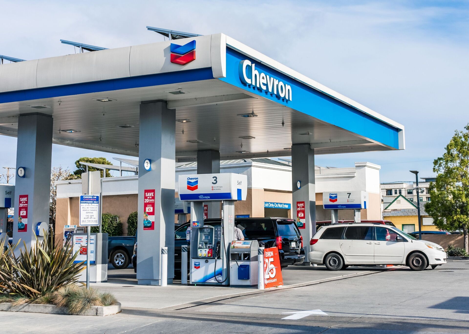 Posto de gasolina com imóvel à venda
