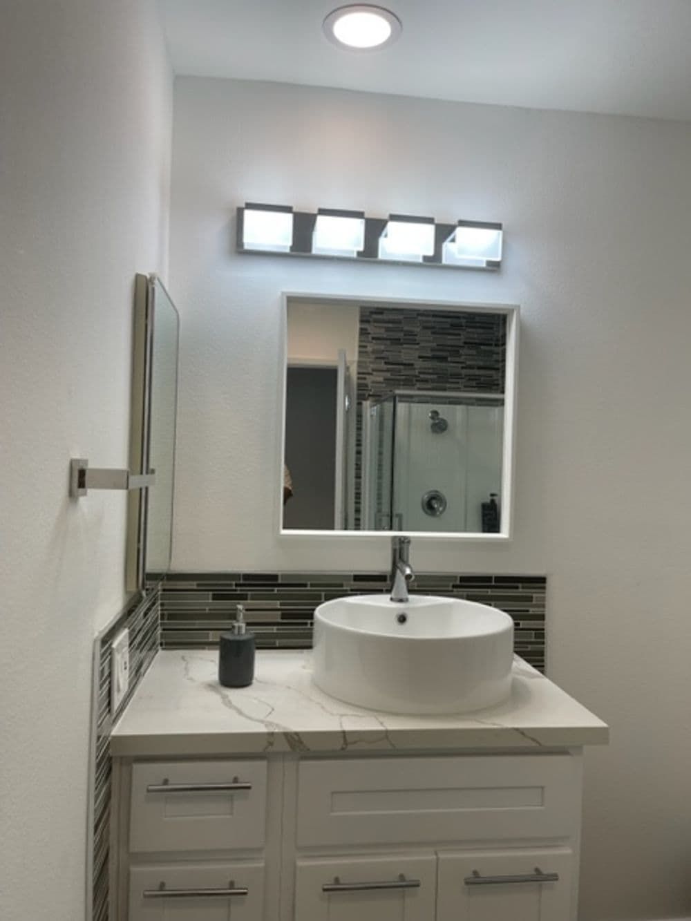 Bathroom mirror