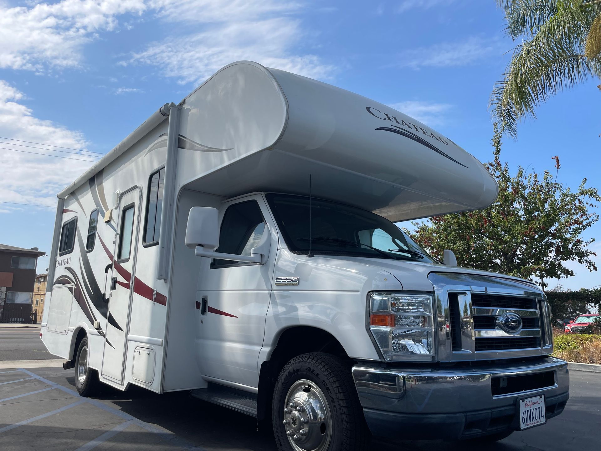 SOLD - 2013 Thor Chateau 23U - 15,803 MILES - $34,950