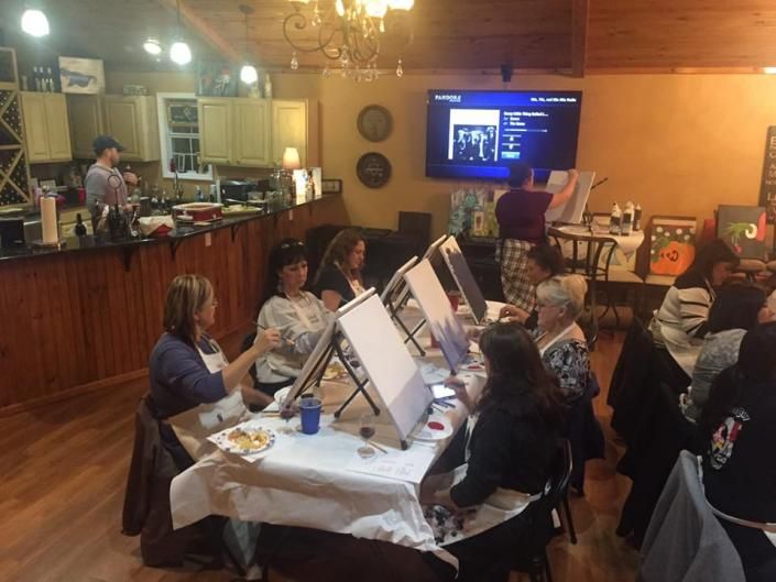 sip and paint class at waddell vineyards