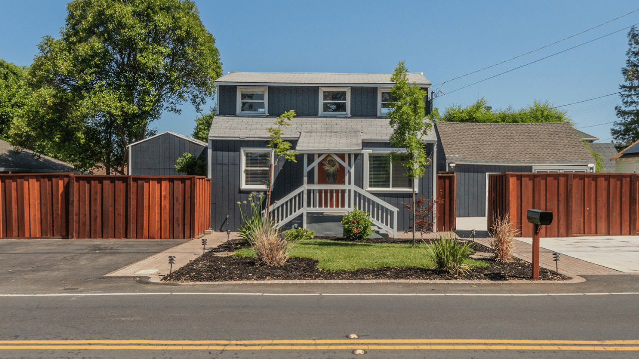 3567 Walnut After
