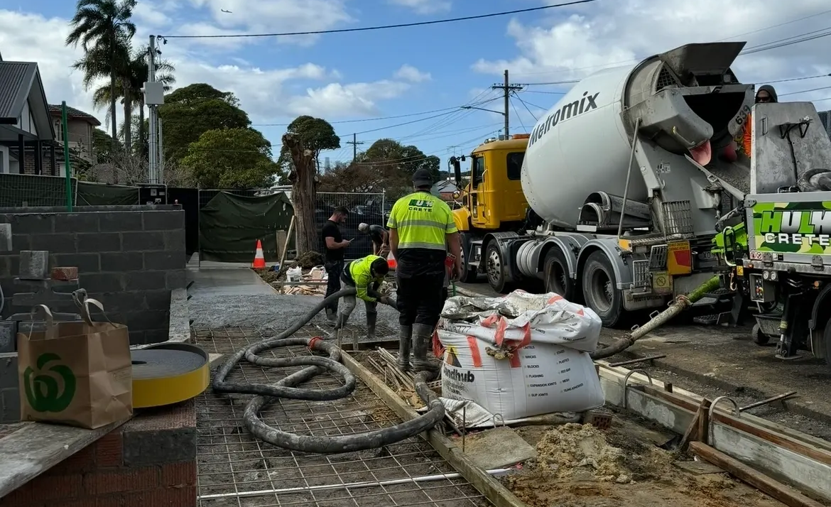 Concrete line pump hire