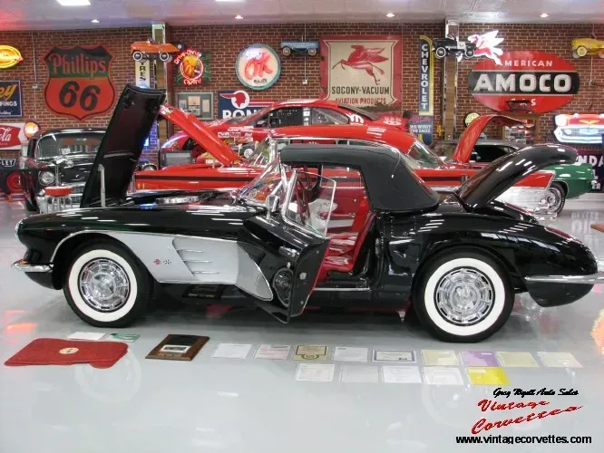 1960 Corvette Duntov Tuxedo Black 270hp “SOLD “