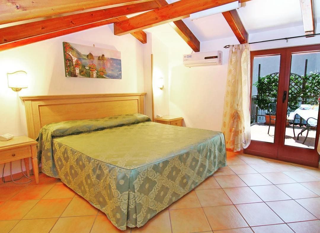 Double bed