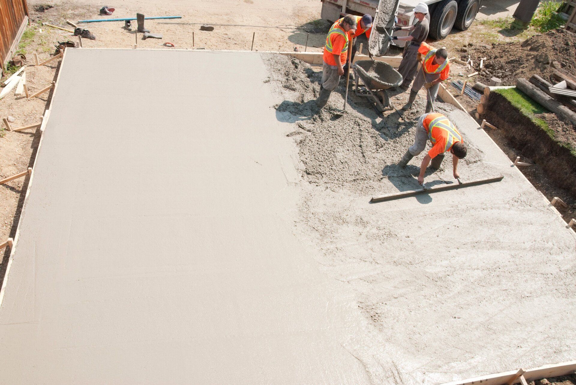 Pouring and Leveling a Garage Pad — Honolulu, HI — Central Pacific Specialty Contractors