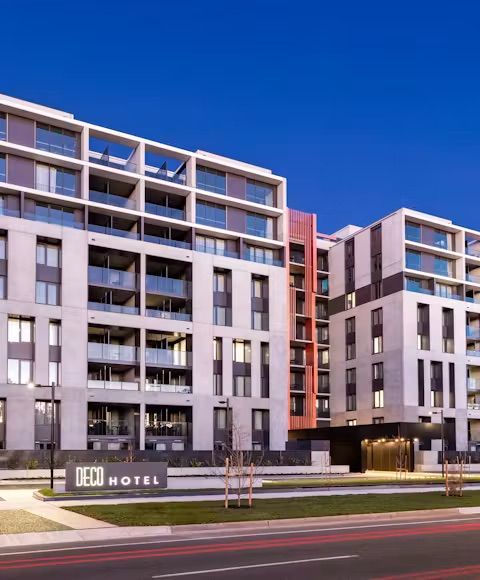 Deco Hotel Canberra 