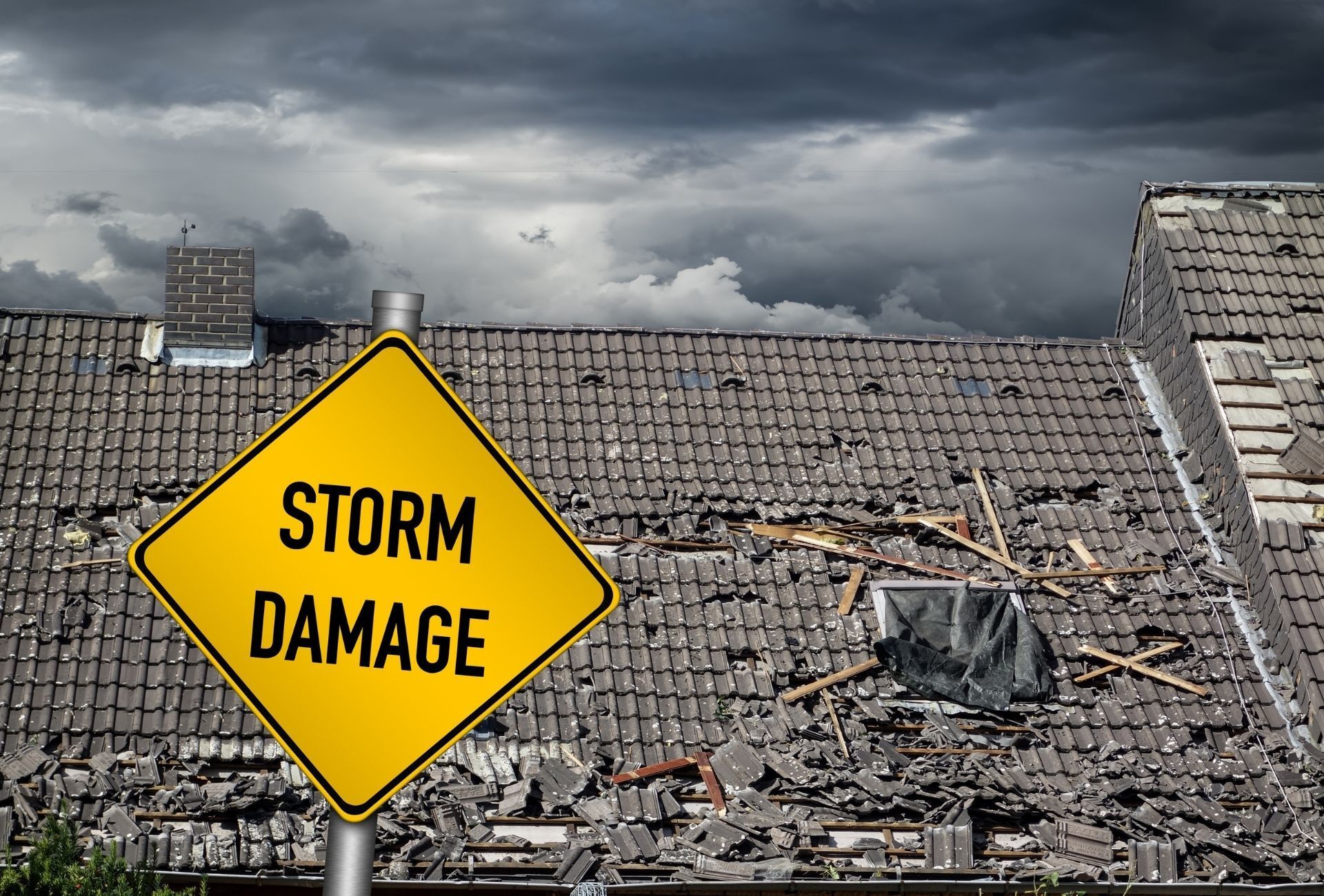 emergency roof repair | Thonotosassa, FL | Rainstorm Roofing