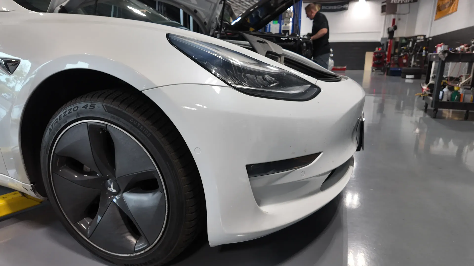Shop Gallery Photo | Autowerx
