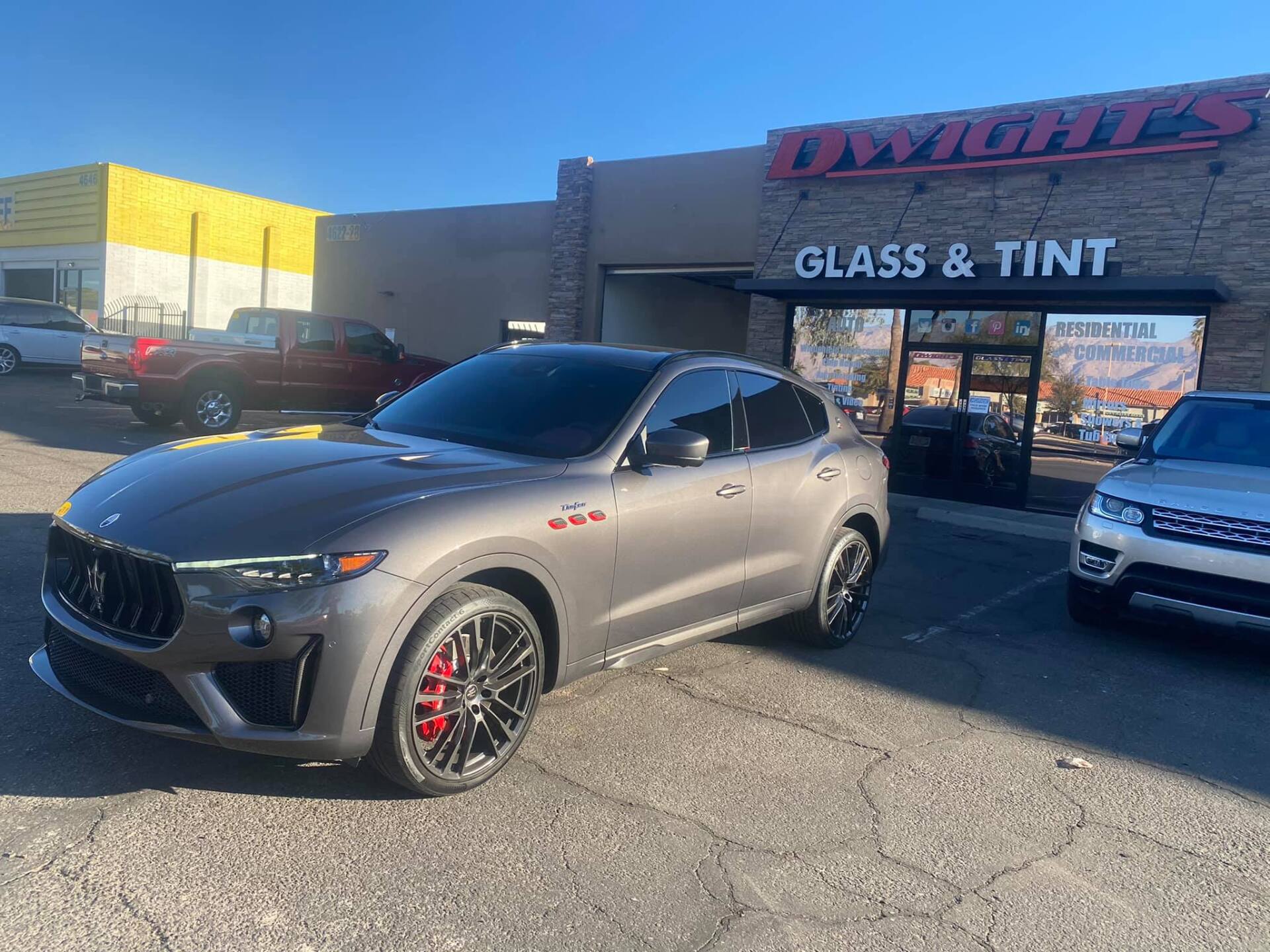 Glass Service I Southern Arizona I Dwight's Glass & Tint