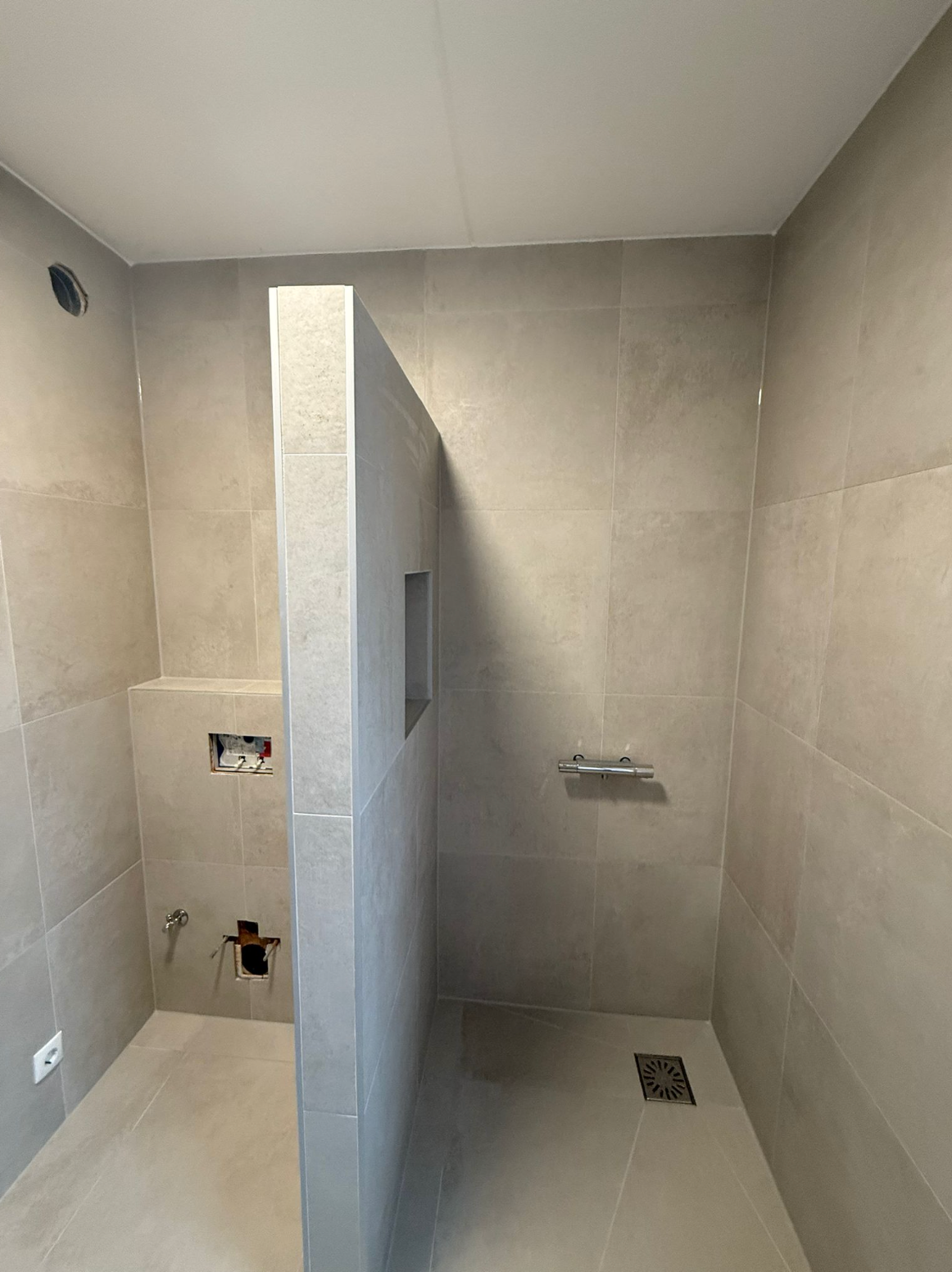 Vatan de tegelzetter-30mei-Badkamer, nar het project