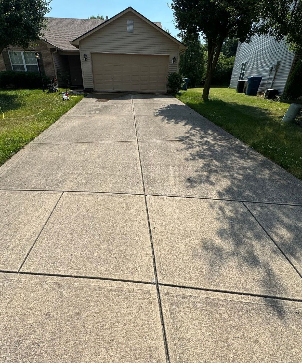driveway before pressure washing