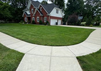 pressure washing sidewalks Indianapolis