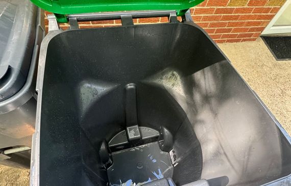 pressure washing fences Indianapolis