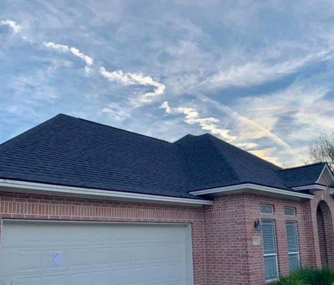 Shingle roof installation in Cuyahoga Falls, OH