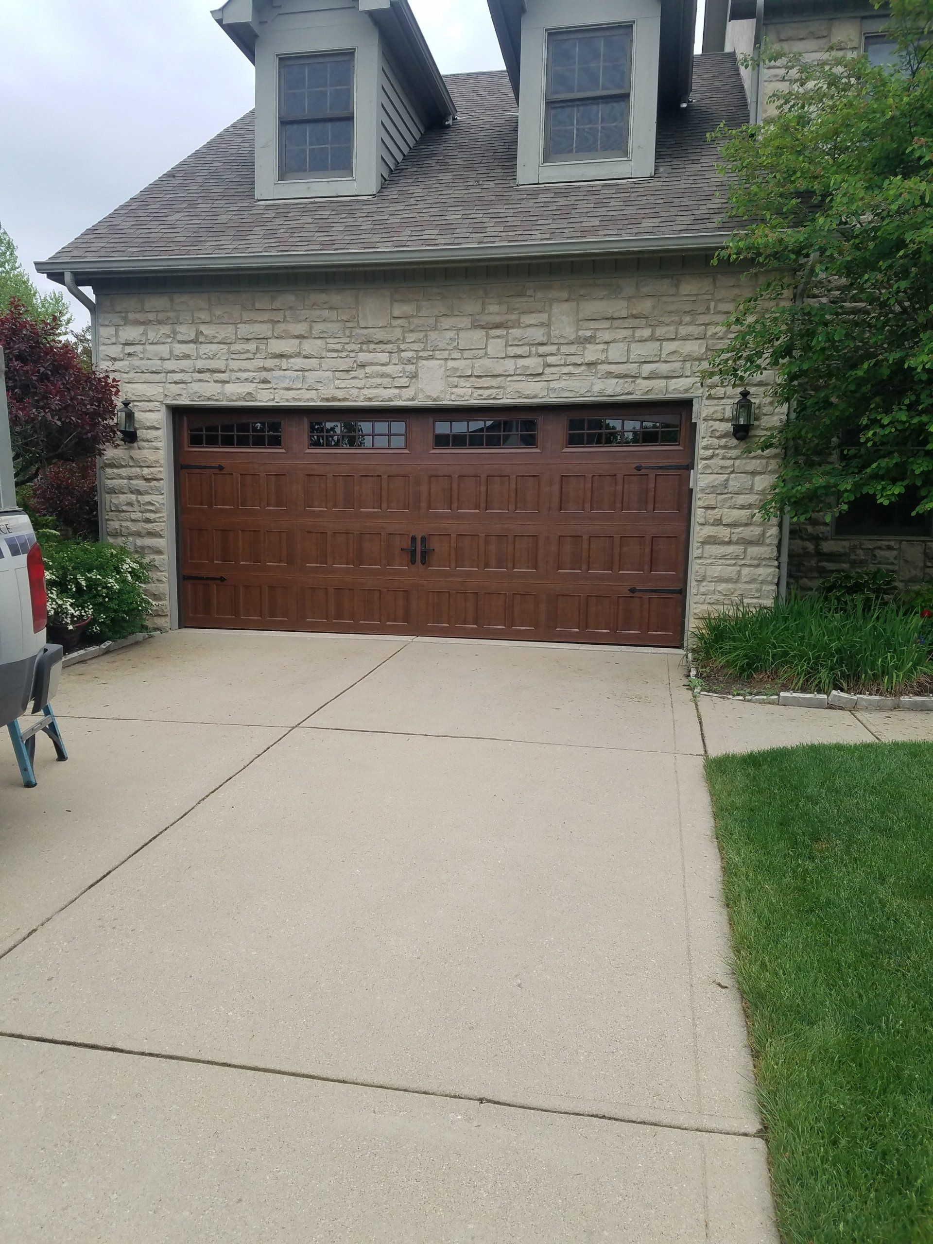 Door Depot Garage Door Installations in Columbus, Ohio