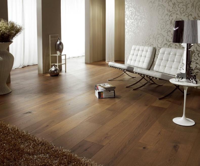 sala con parquet