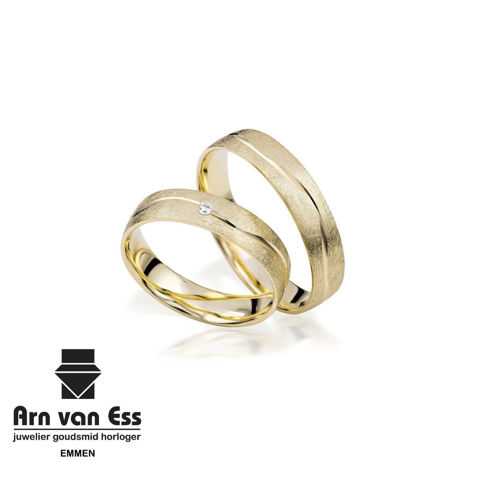 Geel gouden trouwringen S151