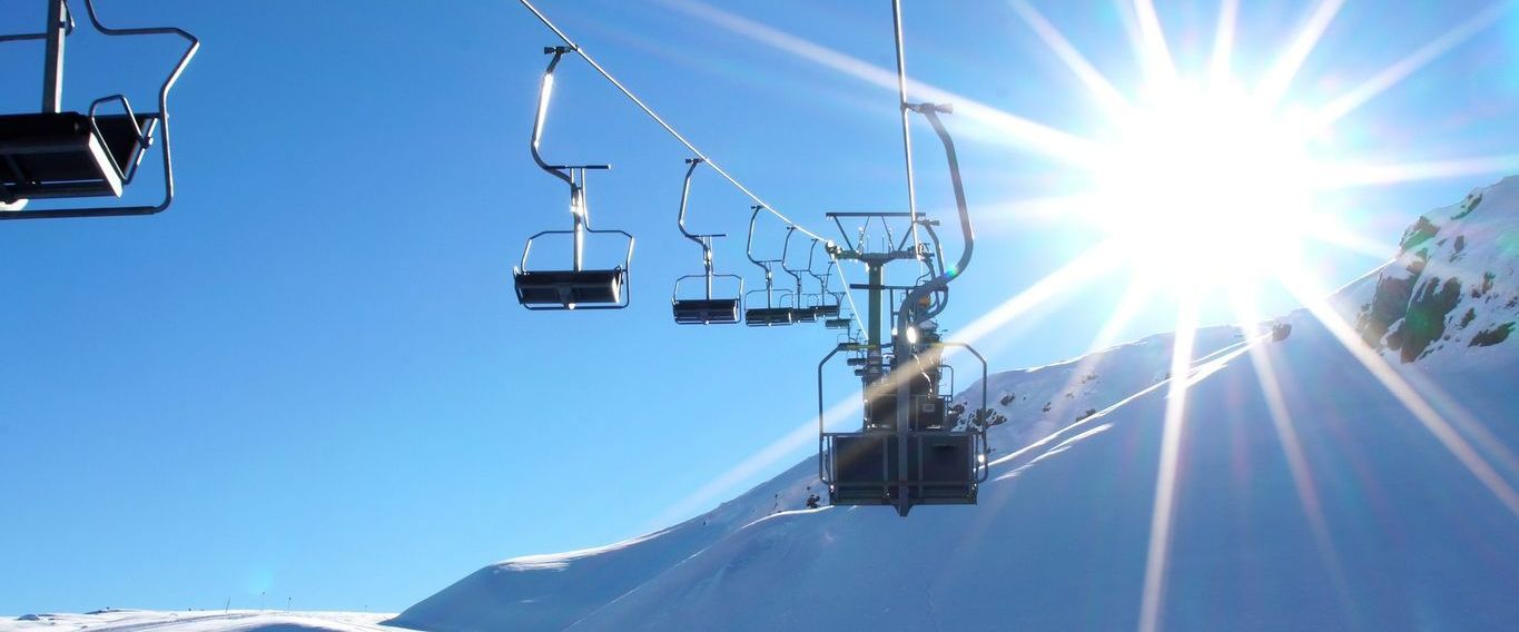 Ski Resorts Guide - for Resort Workers by Resort Workers