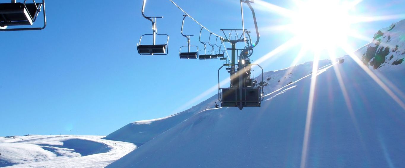 Ski Resorts Guide - for Resort Workers by Resort Workers