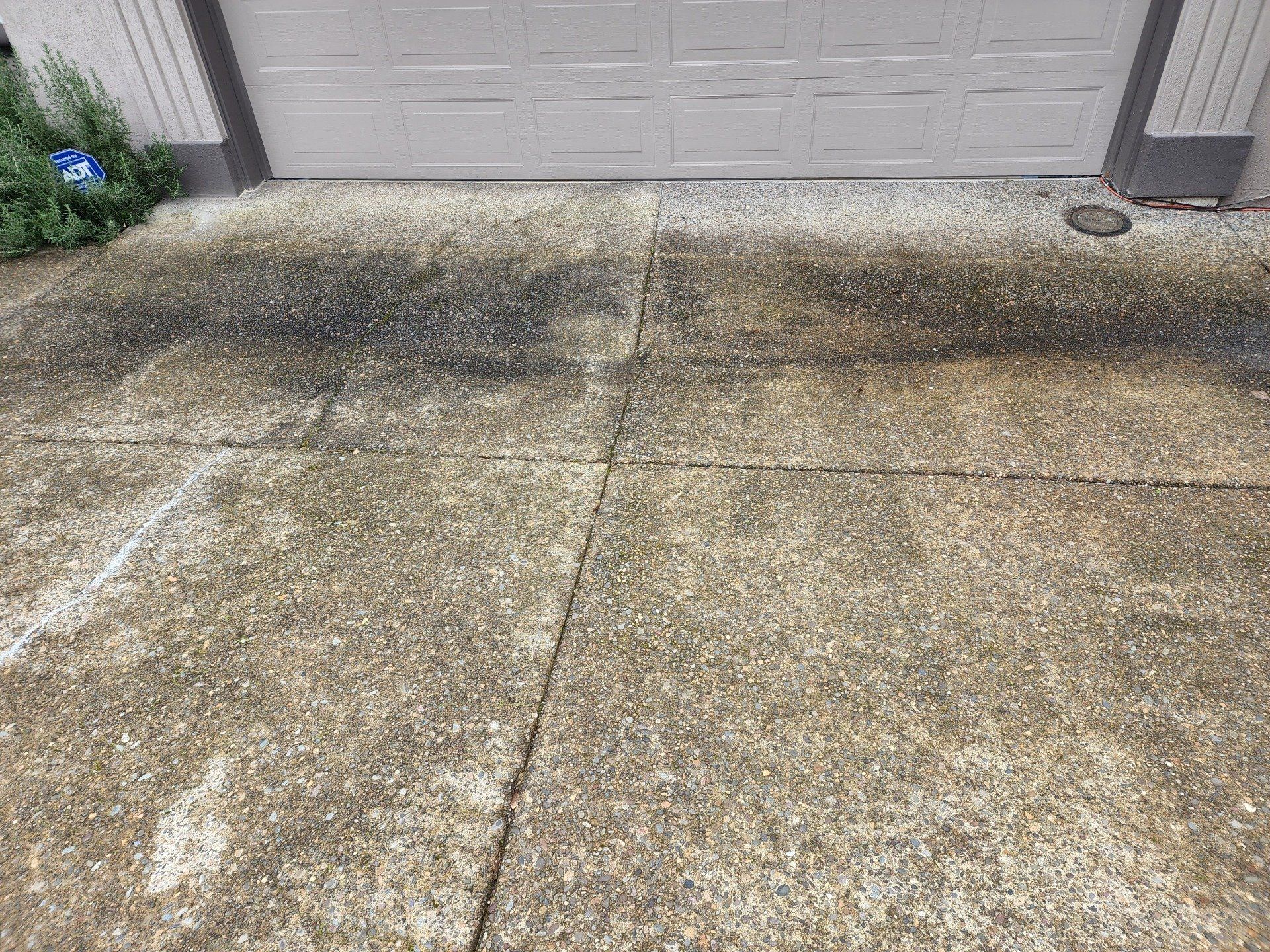 Driveway Cleaning
Before and After