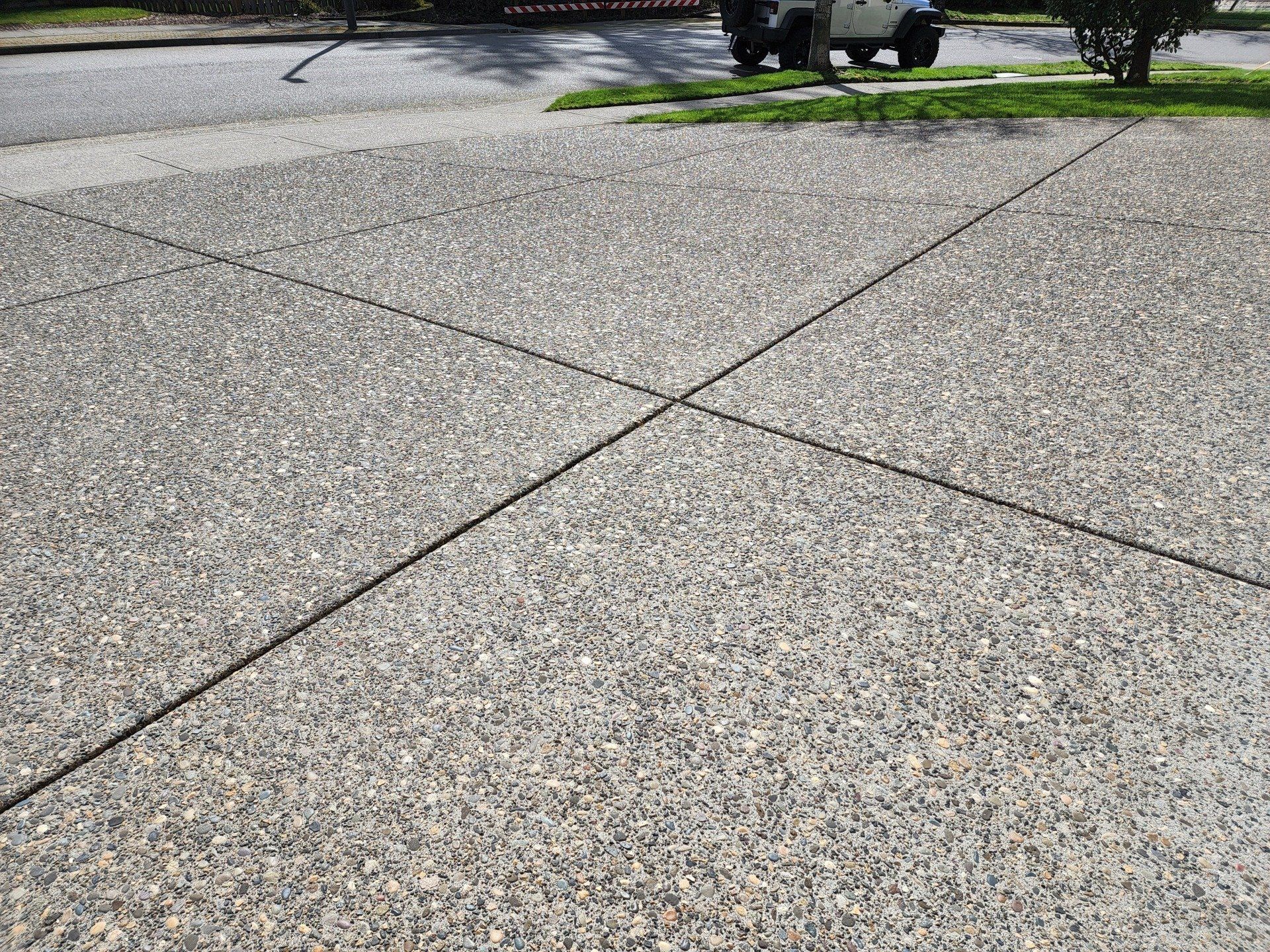 exterior cleaning a wooden deck cleaning