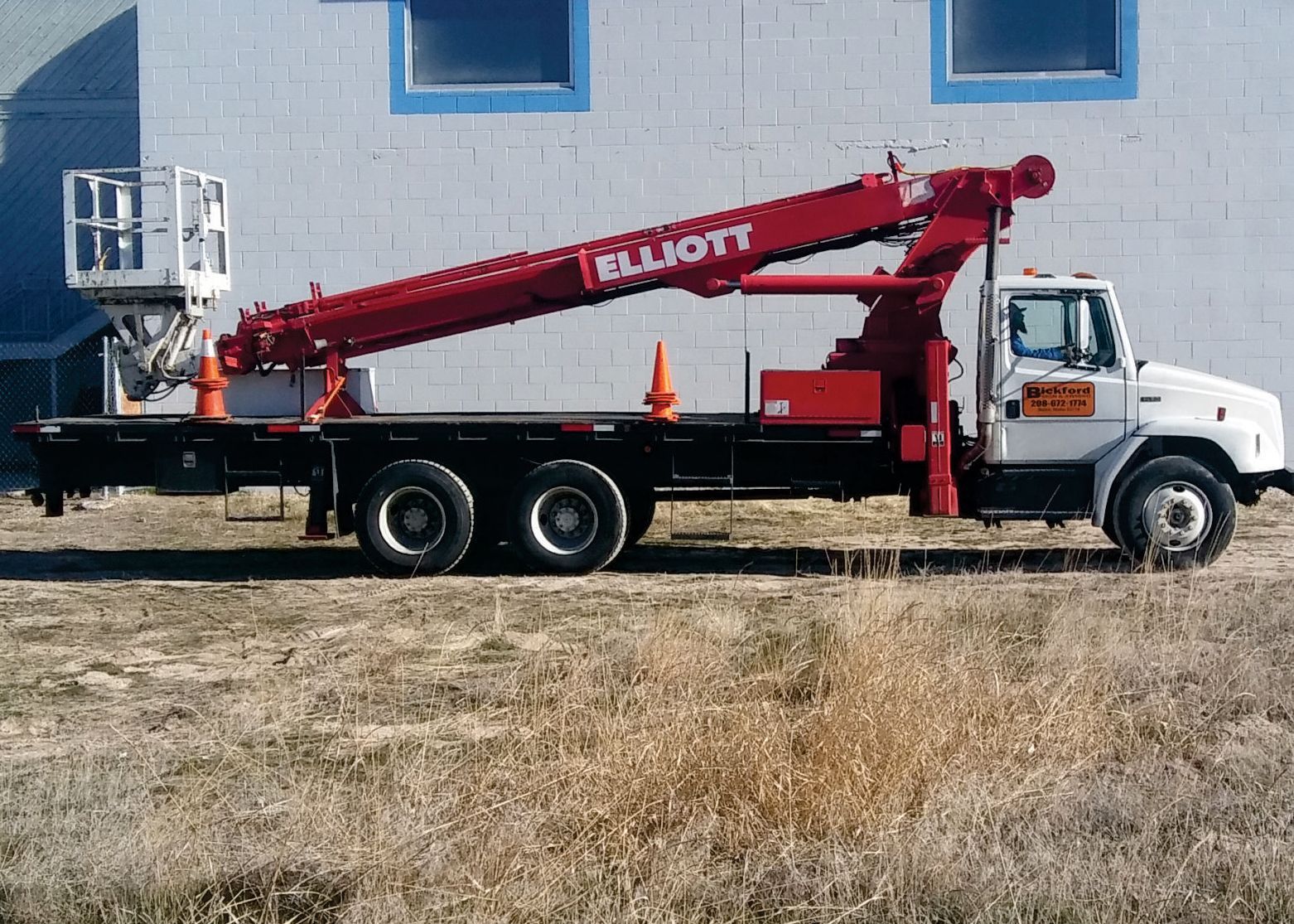 Bucket Truck