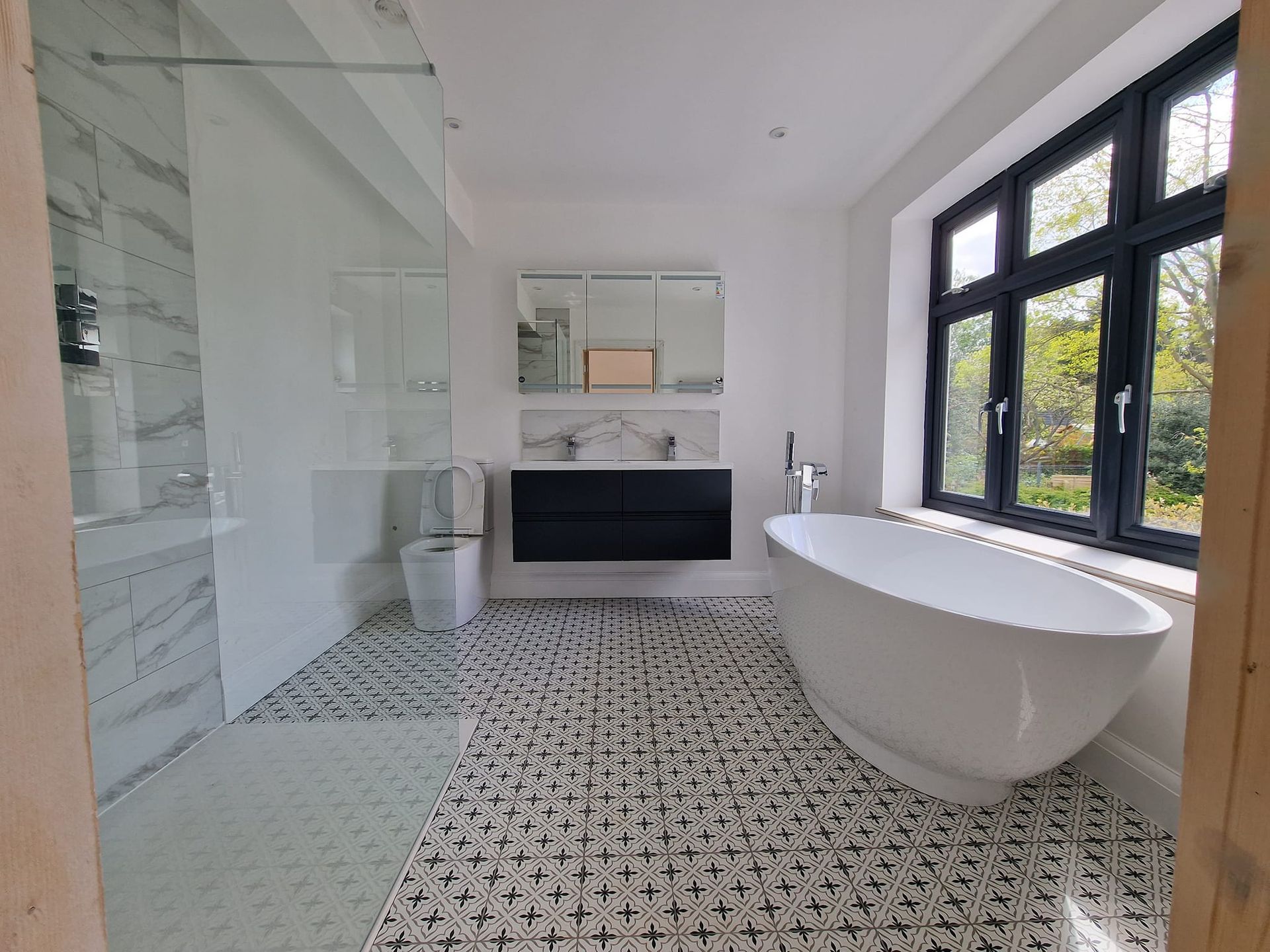 Pro Build Bast Ltd. Best local general builder for beautiful home renovation of bathroom, painting and decorating near Halstead.