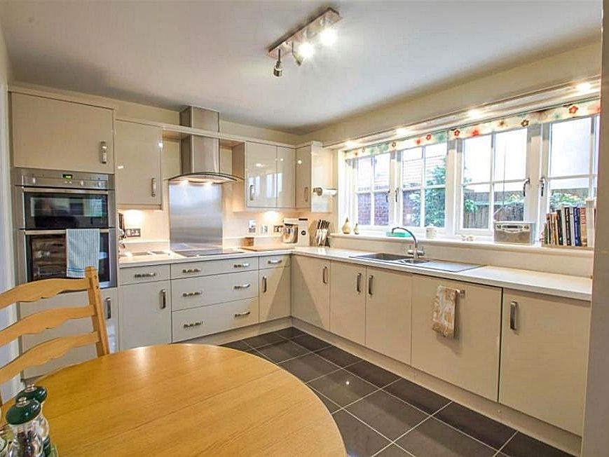 Pro Build East. Image of a home improvement kitchen refit near Ipswich in Suffolk