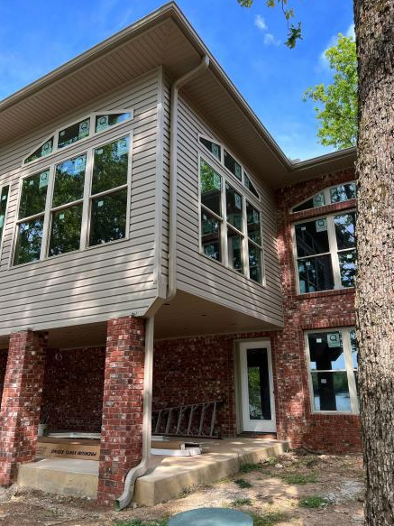 seamless gutters and downspout