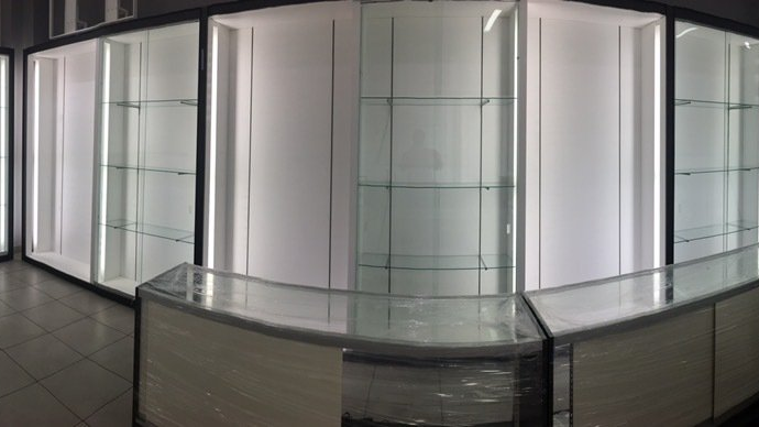 Commercial Glass Services Picture of Commercial glass install