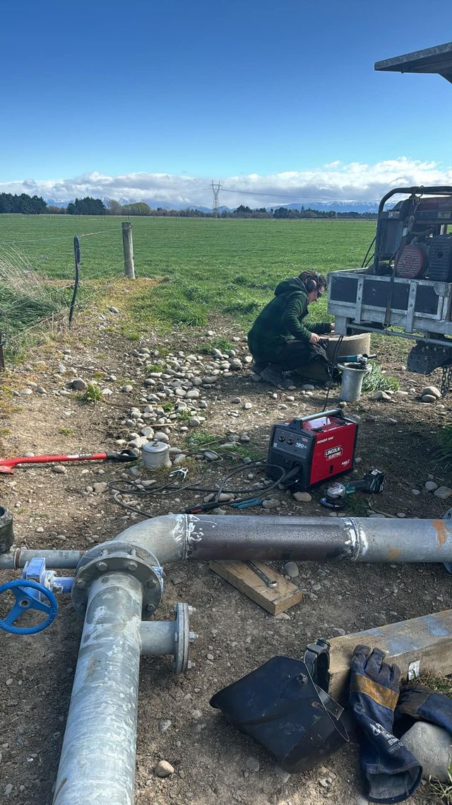 Effluent treatment and tank filtration system