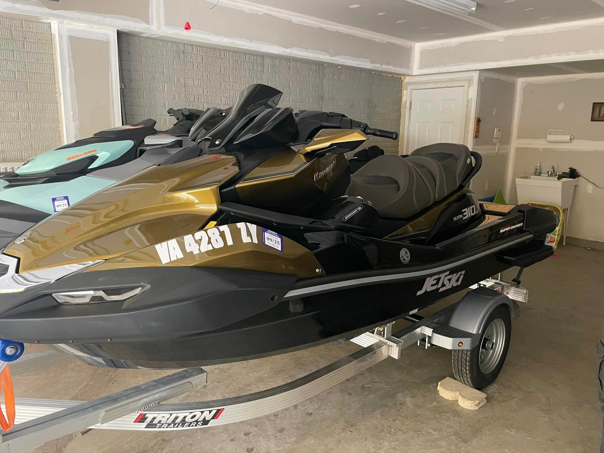 recently detailed jet skis